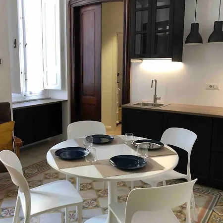 Estay - Mameli 115, Right In Centre * Cagliari
